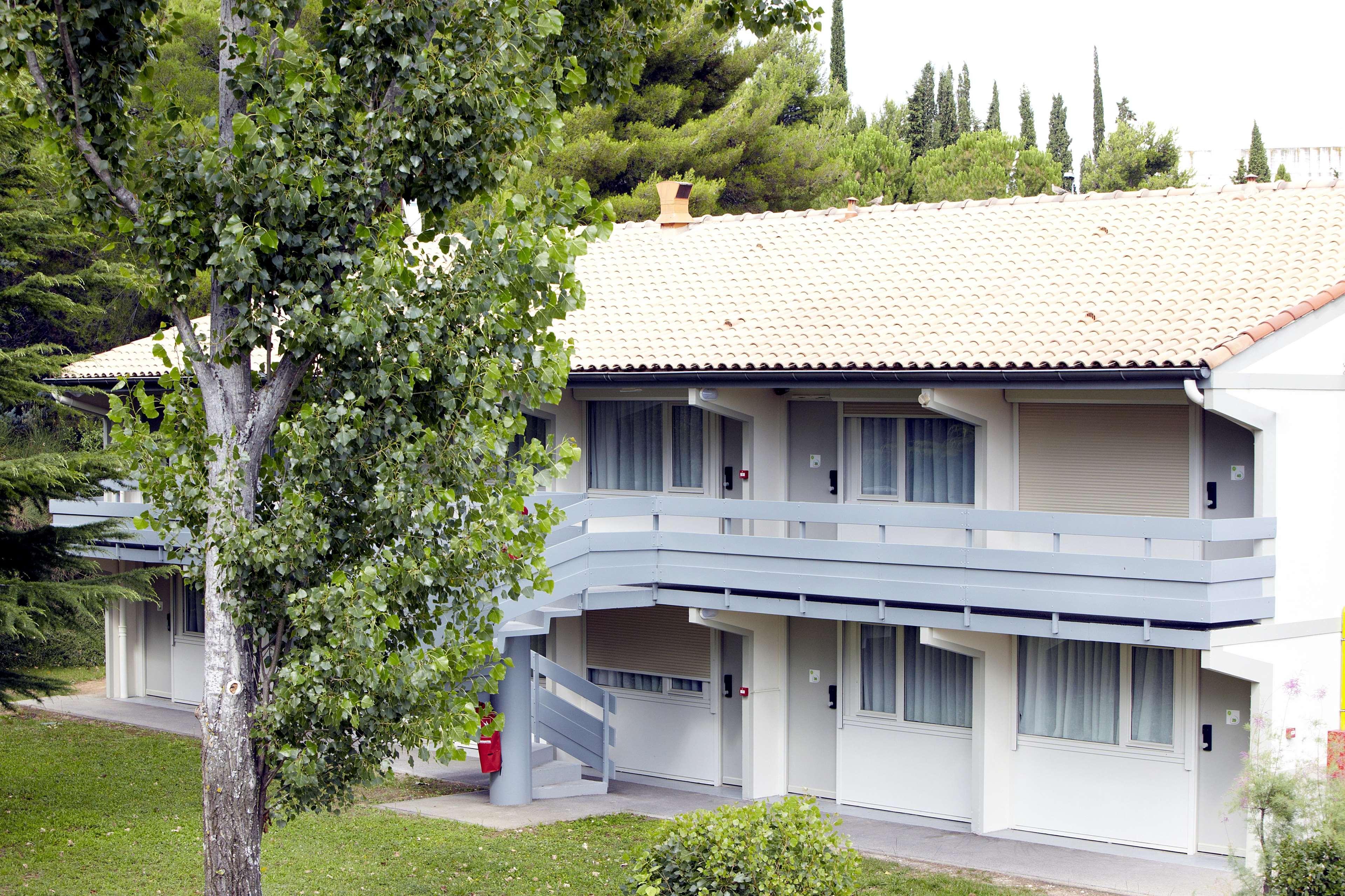 מלון אקס-אן-פרובאנס Campanile Aix En Provence Ouest Jas-De-Bouffan מראה חיצוני תמונה