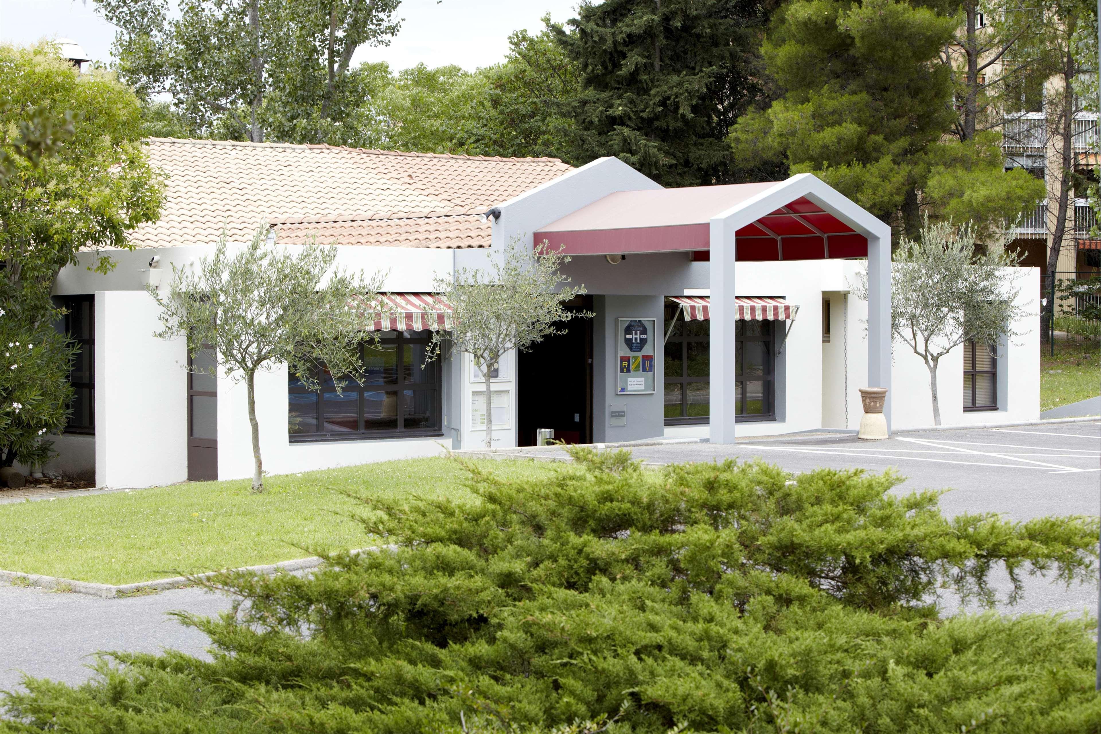 מלון אקס-אן-פרובאנס Campanile Aix En Provence Ouest Jas-De-Bouffan מראה חיצוני תמונה