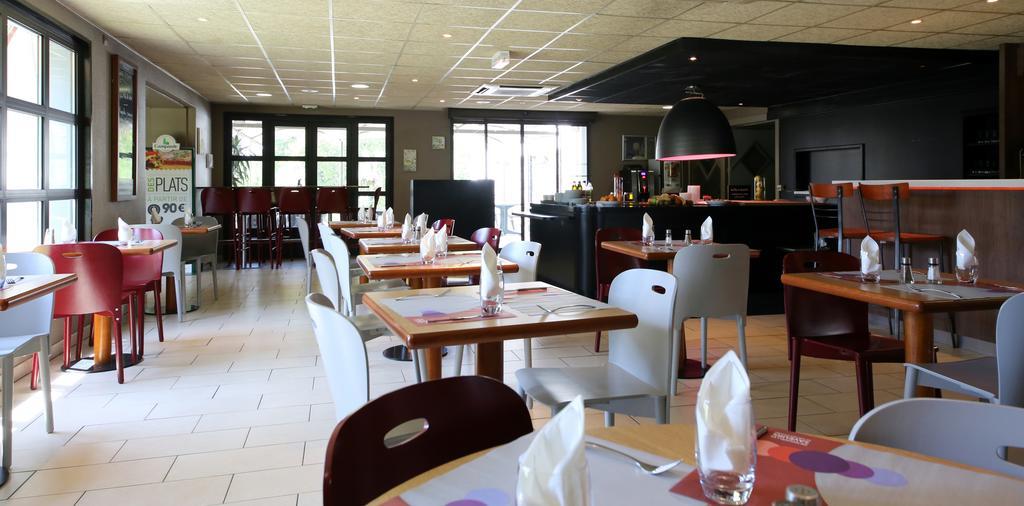 מלון אקס-אן-פרובאנס Campanile Aix En Provence Ouest Jas-De-Bouffan מראה חיצוני תמונה